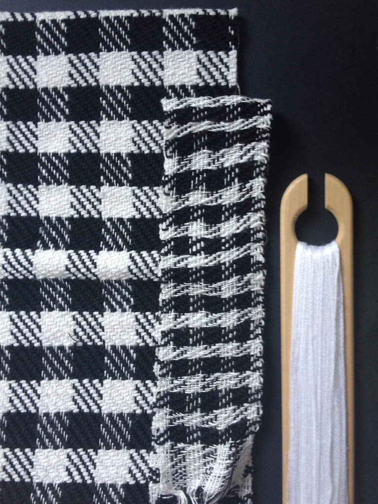 armature tessili, realizzate a telaio, per le borse di Textile Emotion a telaio